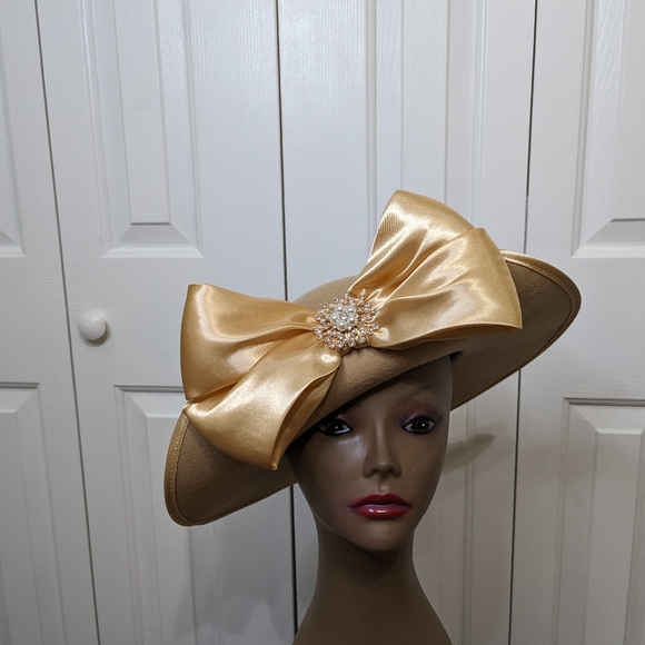 Millinery Hat Collection - Picture 9 of 11